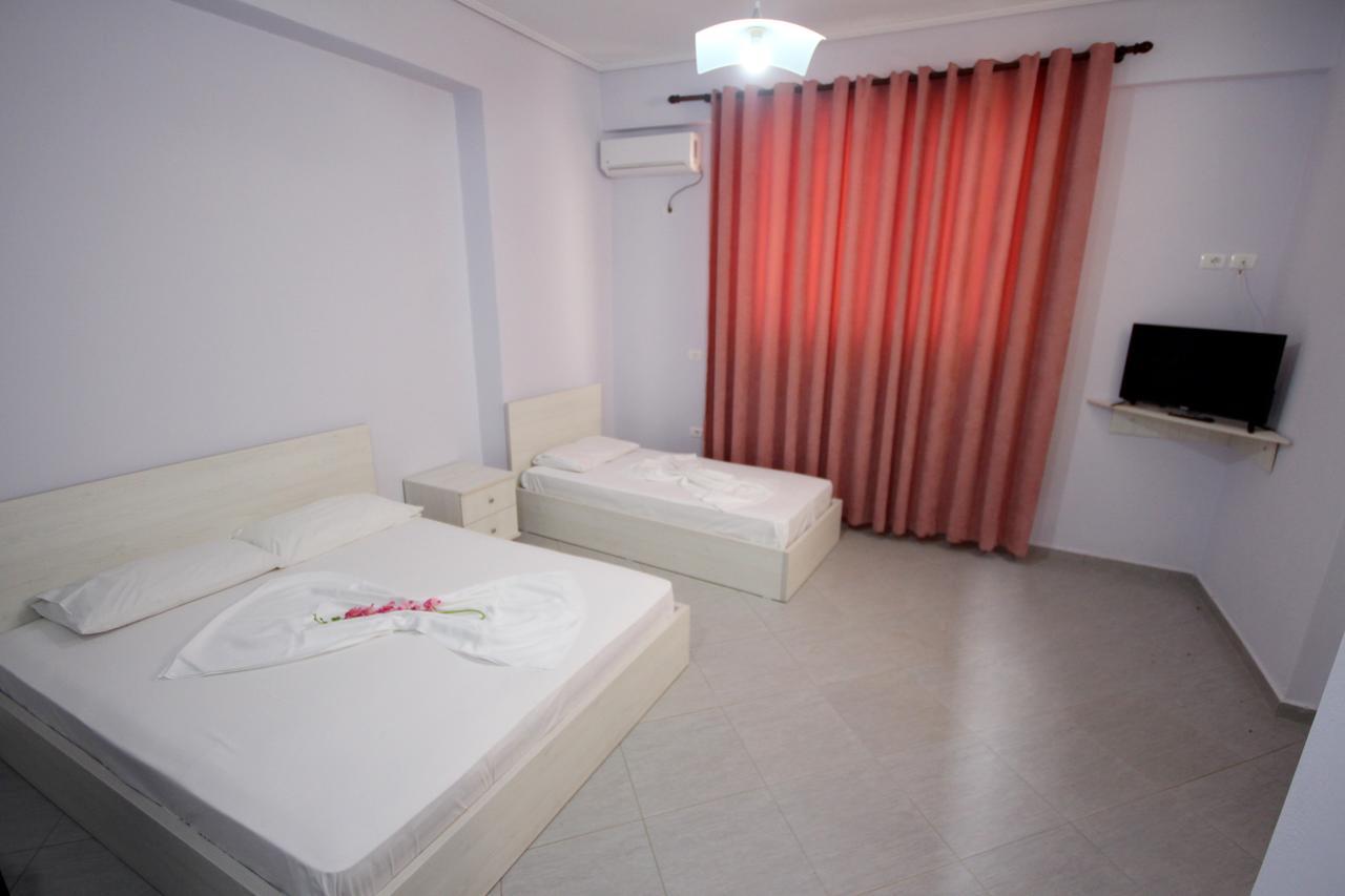 Ideal Holiday Apartments Саранда Экстерьер фото